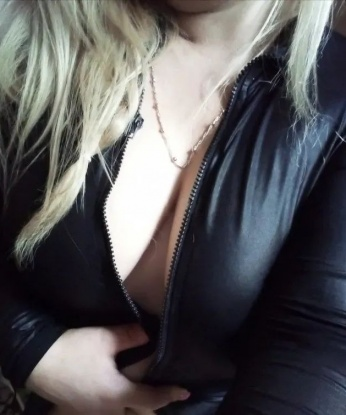 Ева